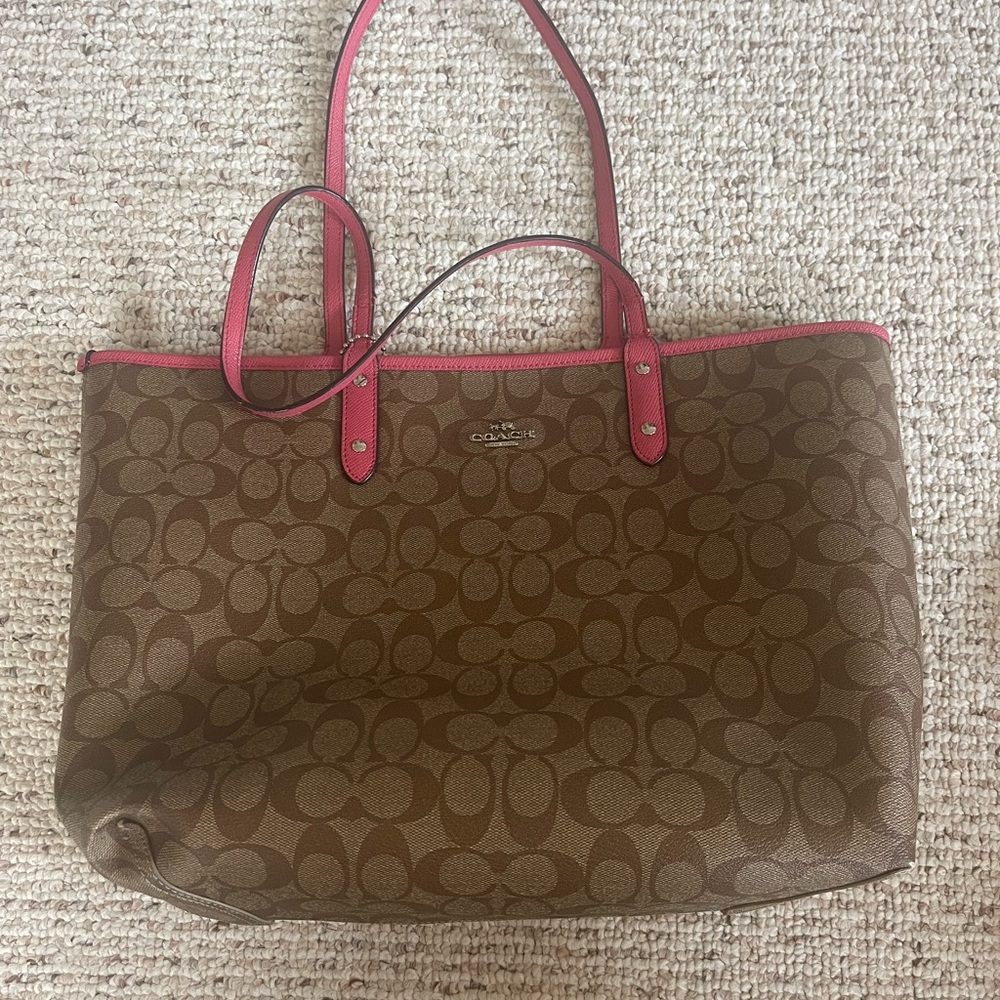 Coach reversible city Tote in Brown and Pink